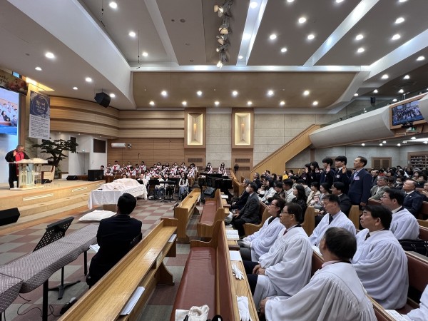 1013ab1606e419d1fc35cc28f28258f5_1763611074_774.jpg